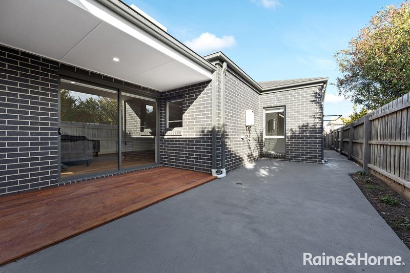 Photo - 4/37 Elizabeth Street, St Albans VIC 3021 - Image 5