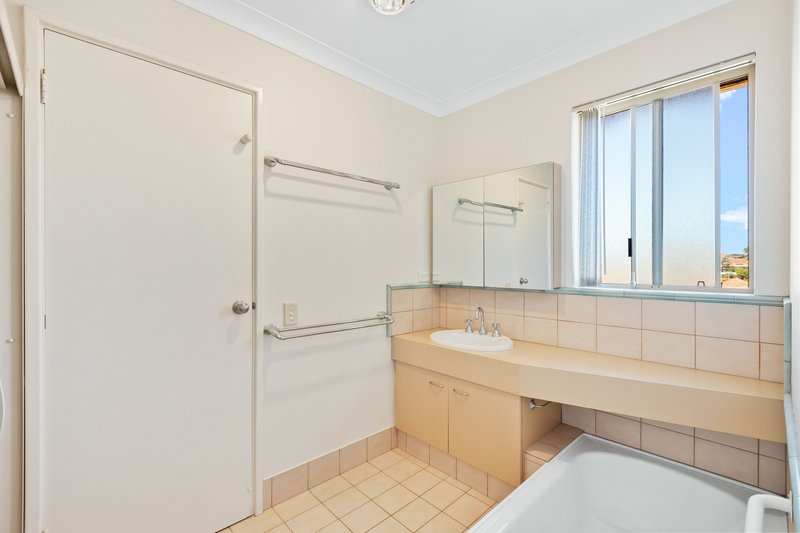 Photo - 43/7 Harman Road, Sorrento WA 6020 - Image 8