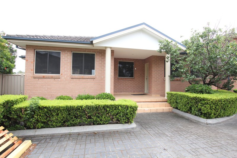 Photo - 4/37 Mayberry Crescent, Liverpool NSW 2170 - Image