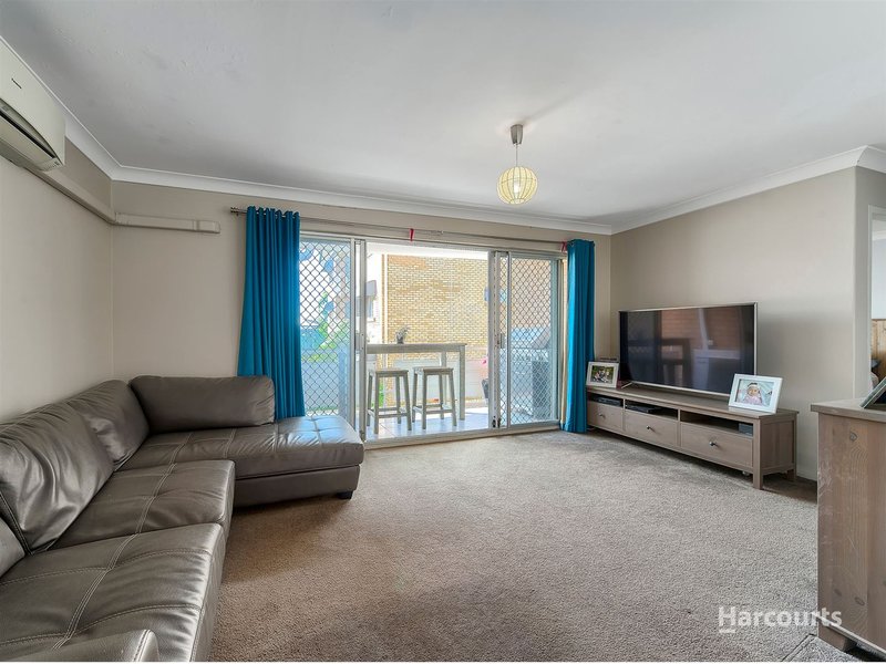 Photo - 4/37 Ramsay St , Kedron QLD 4031 - Image 2