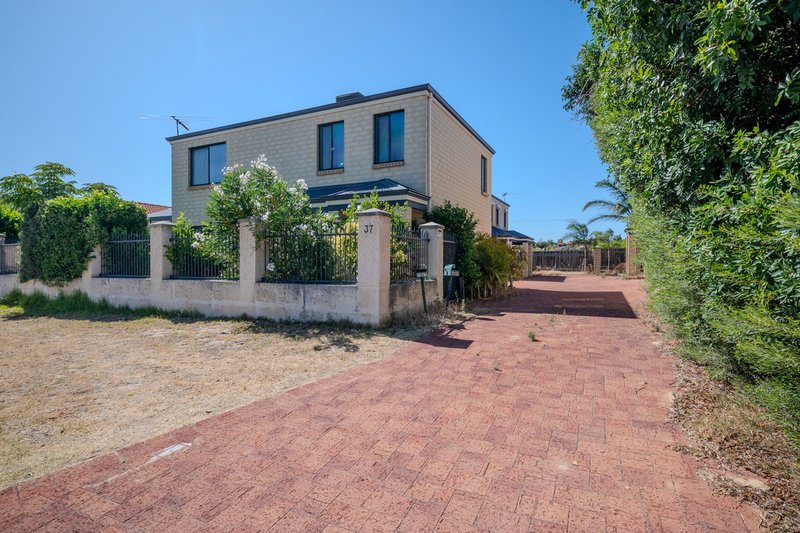 Photo - 4/37 Stradbroke Gardens, Ridgewood WA 6030 - Image 21