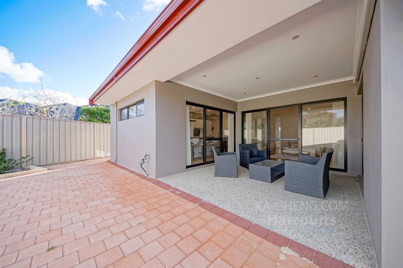 Photo - 437 The Strand , Dianella WA 6059 - Image 18