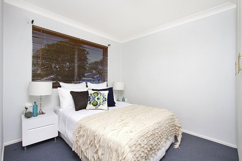 Photo - 4/37 Thomas Street, Greenslopes QLD 4120 - Image 5