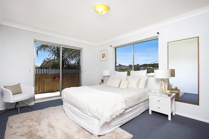 Photo - 4/37 Thomas Street, Greenslopes QLD 4120 - Image 6