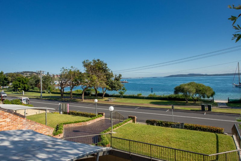 Photo - 4/37 Victoria Parade, Nelson Bay NSW 2315 - Image 2