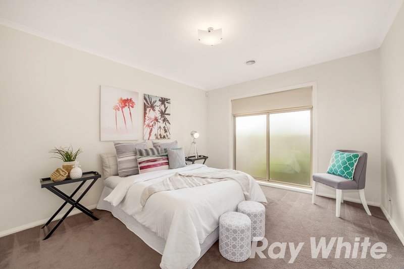 Photo - 4/370 Middleborough Road, Blackburn VIC 3130 - Image 7