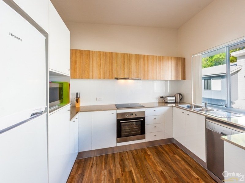 Photo - 4/38-40 Anzac Avenue, Maroochydore QLD 4558 - Image 4