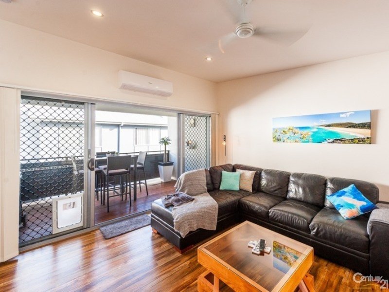 Photo - 4/38-40 Anzac Avenue, Maroochydore QLD 4558 - Image 5