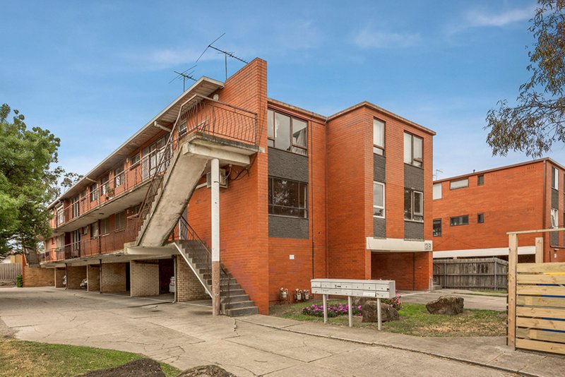 Photo - 4/38 Hampton Parade, West Footscray VIC 3012 - Image 9