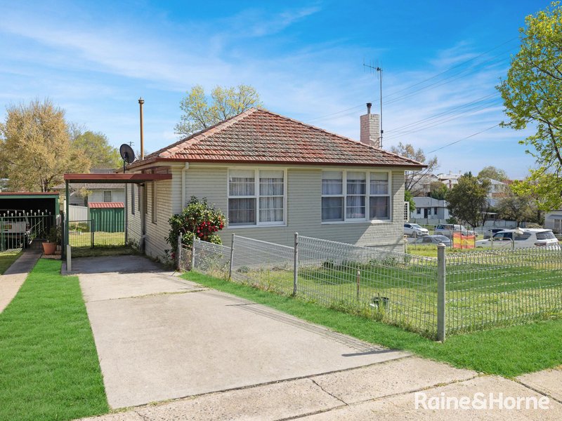 438 Howick Street, West Bathurst NSW 2795