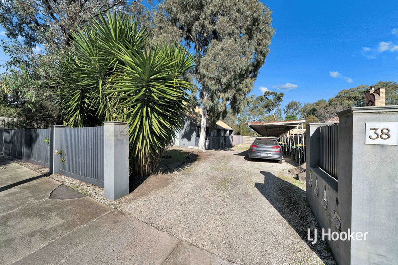 Photo - 4/38 John Street, Altona North VIC 3025 - Image 3