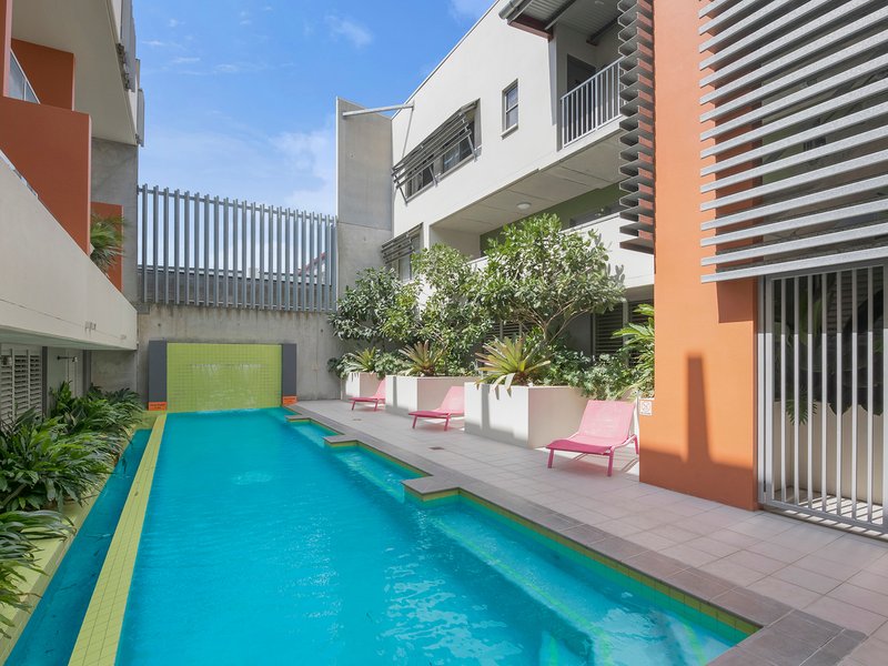 Photo - 4/38 Robertson Street, Fortitude Valley QLD 4006 - Image 11