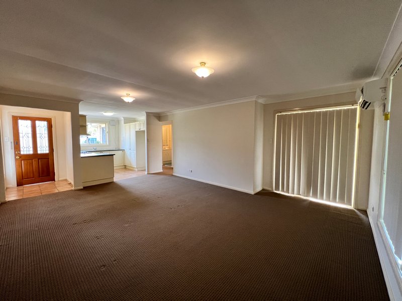 Photo - 4/38 Woronora Avenue, Leumeah NSW 2560 - Image 5