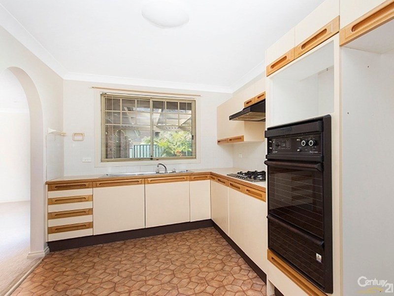 Photo - 4/38 Yathong Road, Caringbah NSW 2229 - Image 2