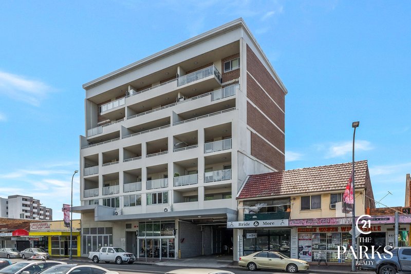 Photo - 438/17 The Crescent, Fairfield NSW 2165 - Image 1