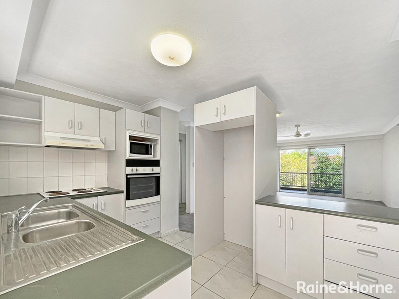 Photo - 4/39 Ada Street, Taringa QLD 4068 - Image 3