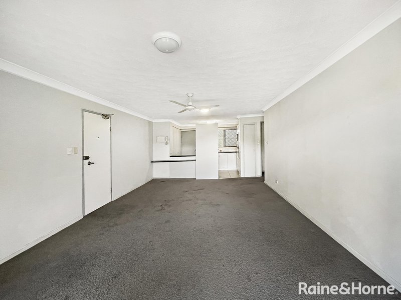 Photo - 4/39 Ada Street, Taringa QLD 4068 - Image 5