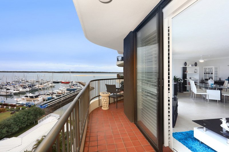 Photo - 43/9 Bayview Street, Runaway Bay QLD 4216 - Image 2