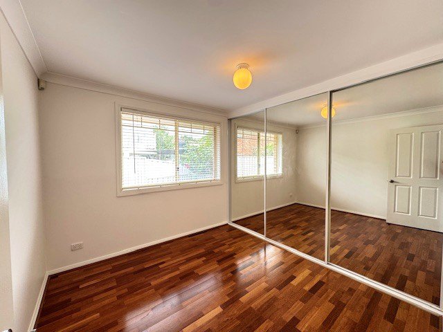 Photo - 4/39 Caledonian Street, Bexley NSW 2207 - Image 5