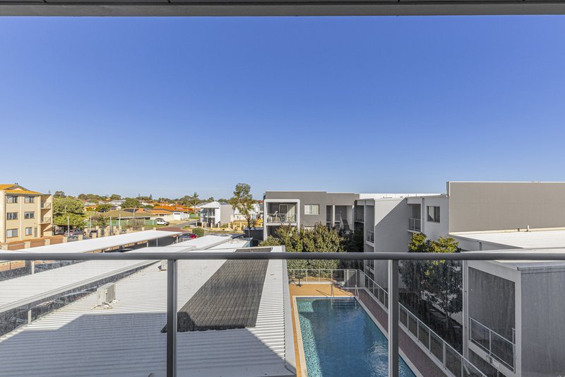 Photo - 43/9 Citadel Way, Currambine WA 6028 - Image 4