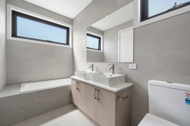 Photo - 4/39 Lees Street, Mckinnon VIC 3204 - Image 5