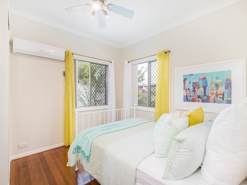 Photo - 439 Nursery Road, Holland Park QLD 4121 - Image 12