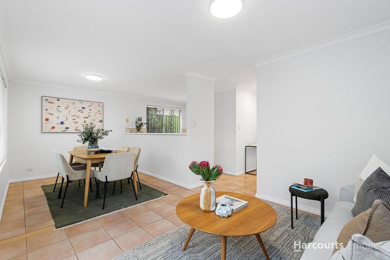 Photo - 4/39 Ostend Road, Scarborough WA 6019 - Image 11