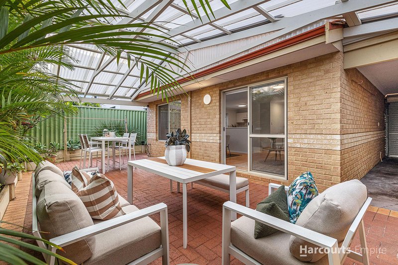 Photo - 4/39 Ostend Road, Scarborough WA 6019 - Image 12