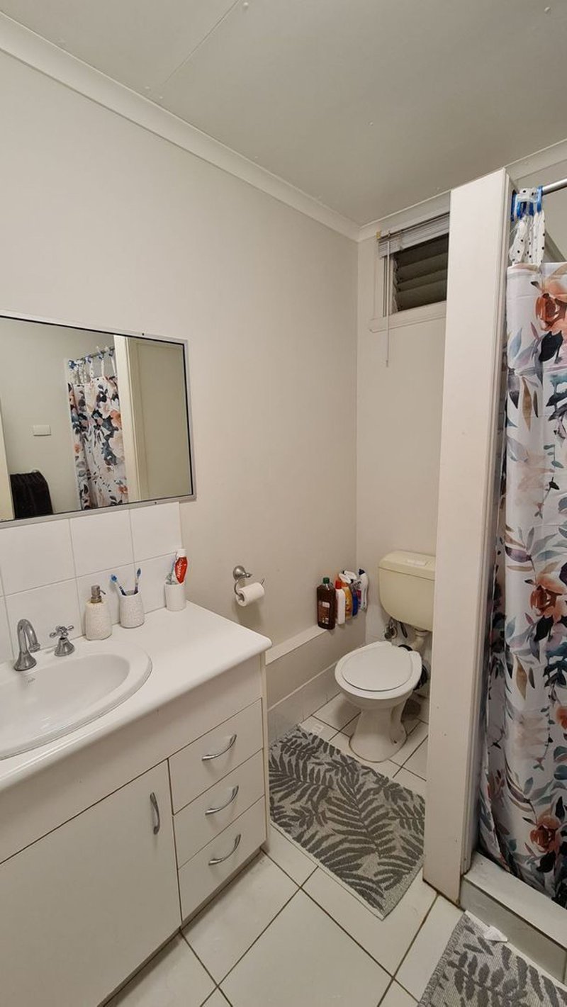 Photo - 4/39 Sunset Blvd , Surfers Paradise QLD 4217 - Image 4