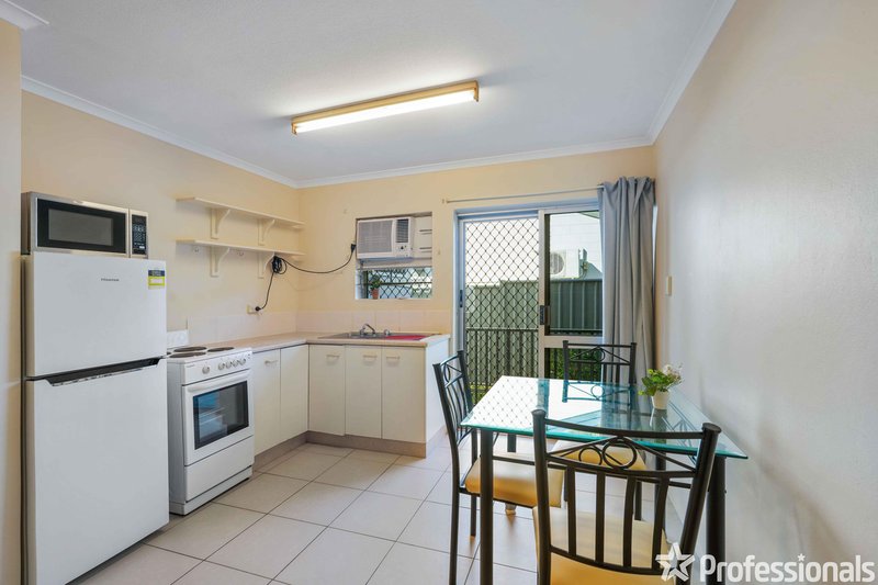 Photo - 4/394 Mayers Street, Edge Hill QLD 4870 - Image 4