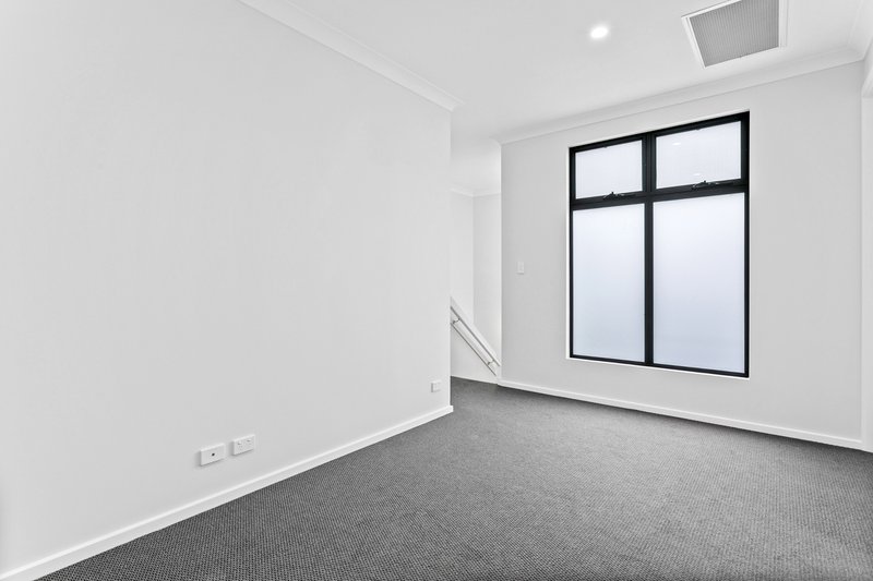 Photo - 43A Harbrow Grove, Seacombe Gardens SA 5047 - Image 9