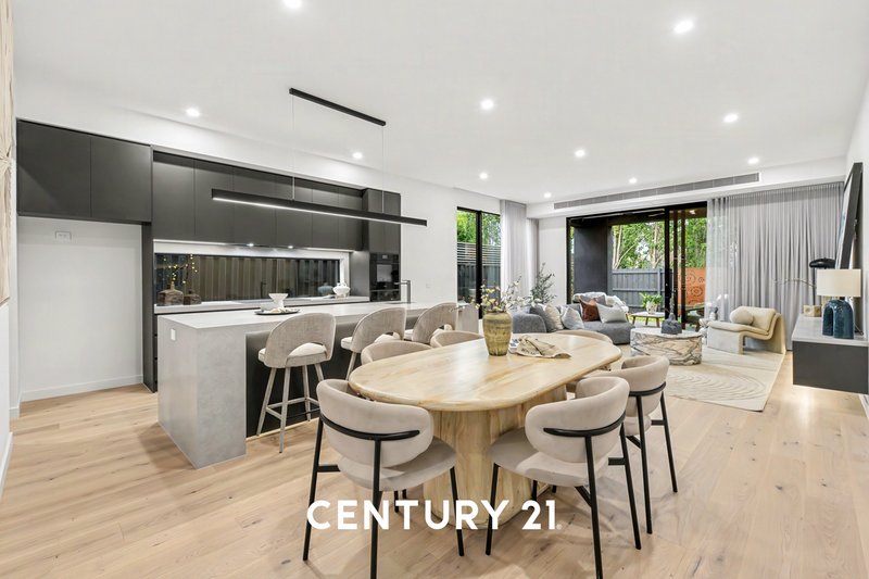 Photo - 43a Tucker Road, Bentleigh VIC 3204 - Image 2