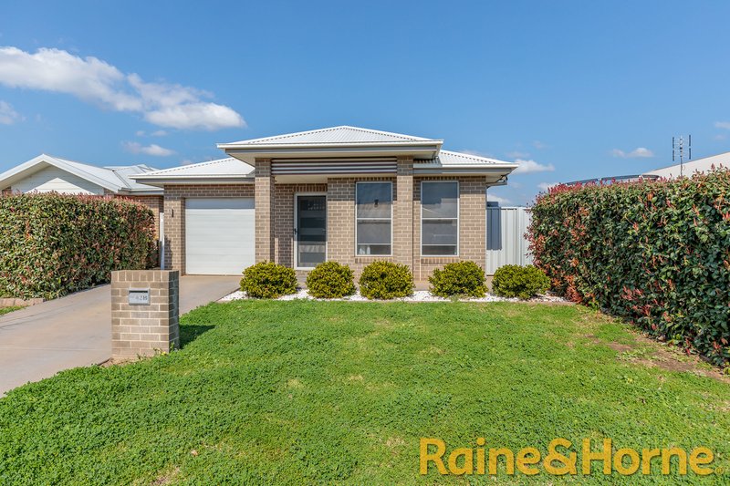 43B Magnolia Boulevard, Dubbo NSW 2830