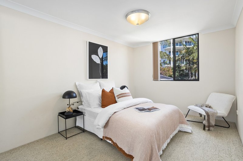 Photo - 4/4-6 Ocean Street, Wollongong NSW 2500 - Image 11