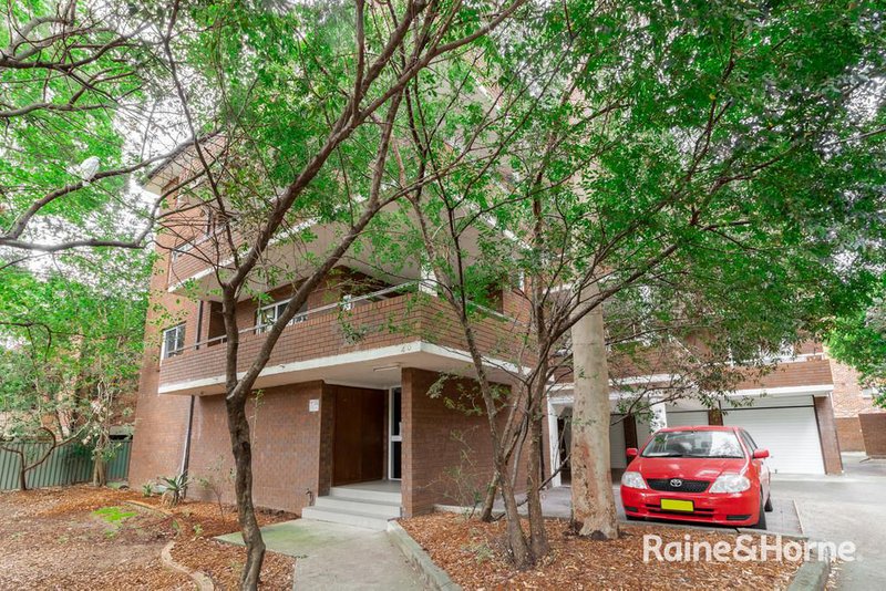 Photo - 4/4-6 Thomas Street, Parramatta NSW 2150 - Image 9