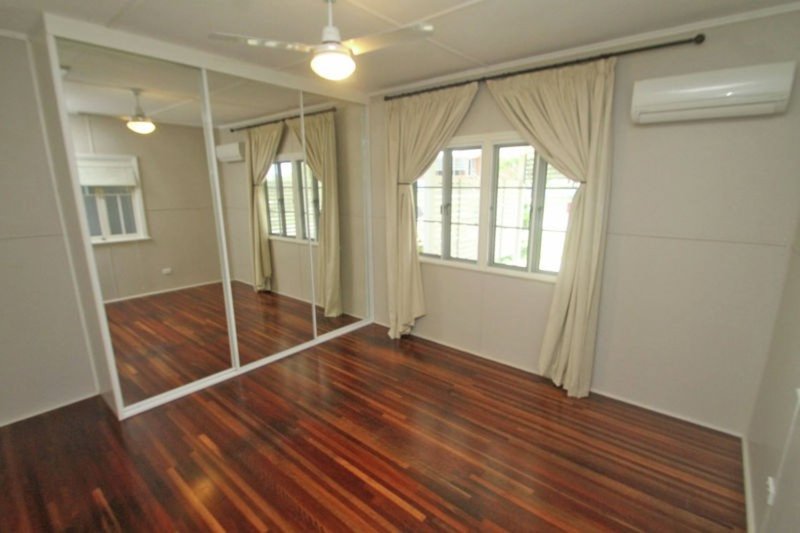 Photo - 44 Adelaide Street, South Gladstone QLD 4680 - Image 3