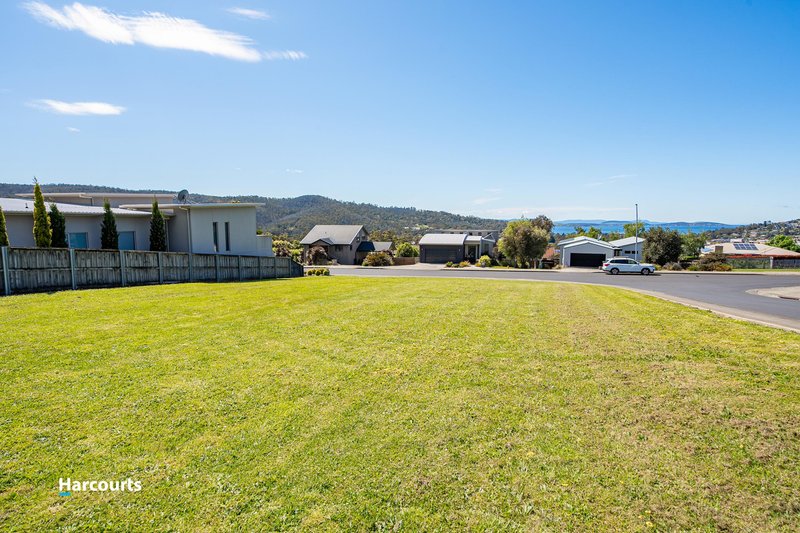 Photo - 44 Adelong Drive, Kingston TAS 7050 - Image 11