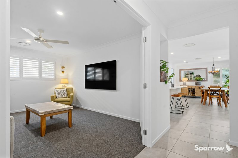 Photo - 44 Alectura Crescent, Bahrs Scrub QLD 4207 - Image 12