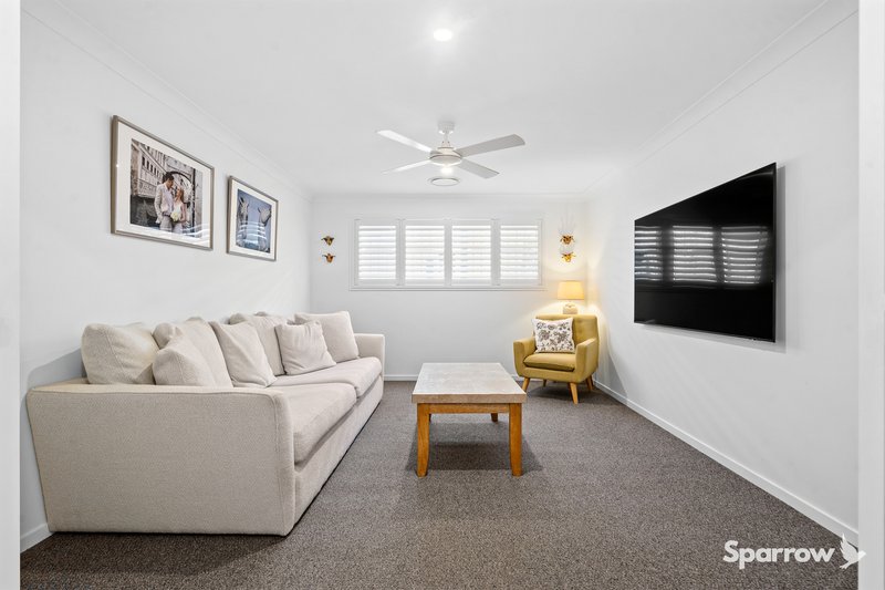 Photo - 44 Alectura Crescent, Bahrs Scrub QLD 4207 - Image 13