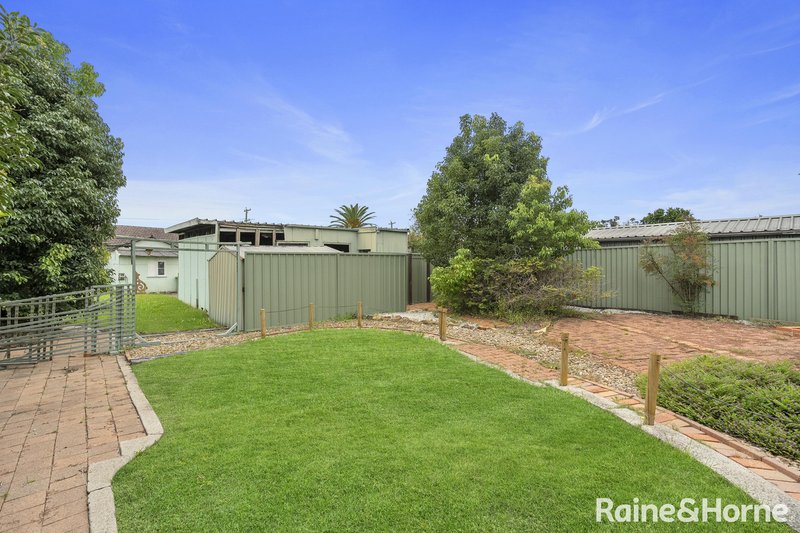 Photo - 44 Alexander Street, Smithfield NSW 2164 - Image 10