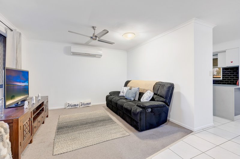 Photo - 44 Algol Street, Regents Park QLD 4118 - Image 3