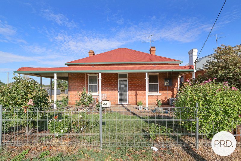 Photo - 44 Allan Street, Henty NSW 2658 - Image 1