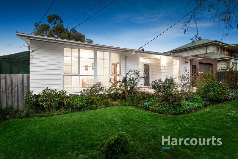 Photo - 44 Anne Road, Knoxfield VIC 3180 - Image 2