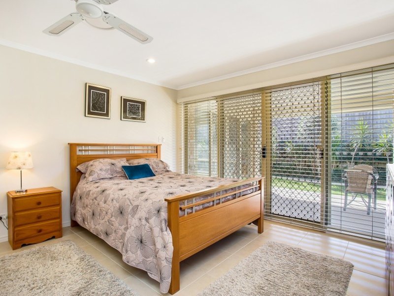 Photo - 44 Antonson Crescent, Mudgeeraba QLD 4213 - Image 11