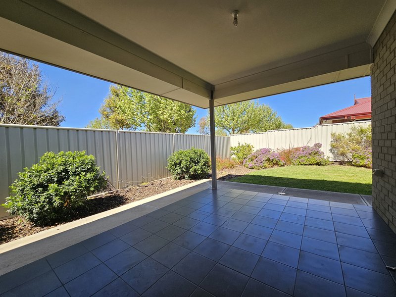 Photo - 44 Ascott Avenue, Munno Para West SA 5115 - Image 2