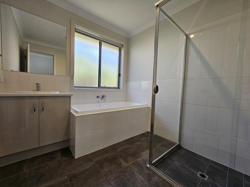 Photo - 44 Ascott Avenue, Munno Para West SA 5115 - Image 7