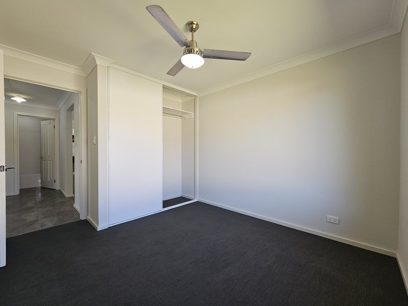 Photo - 44 Ascott Avenue, Munno Para West SA 5115 - Image 15