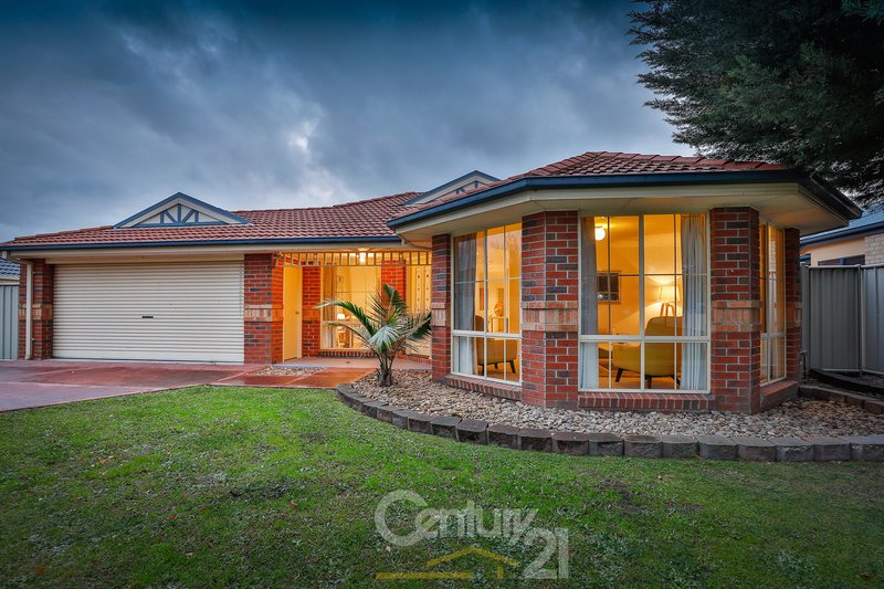 44 Ashwood Grove, Pakenham VIC 3810