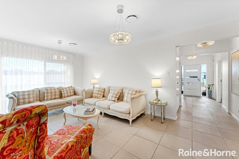 Photo - 44 Aston Martin Drive, Goulburn NSW 2580 - Image 2