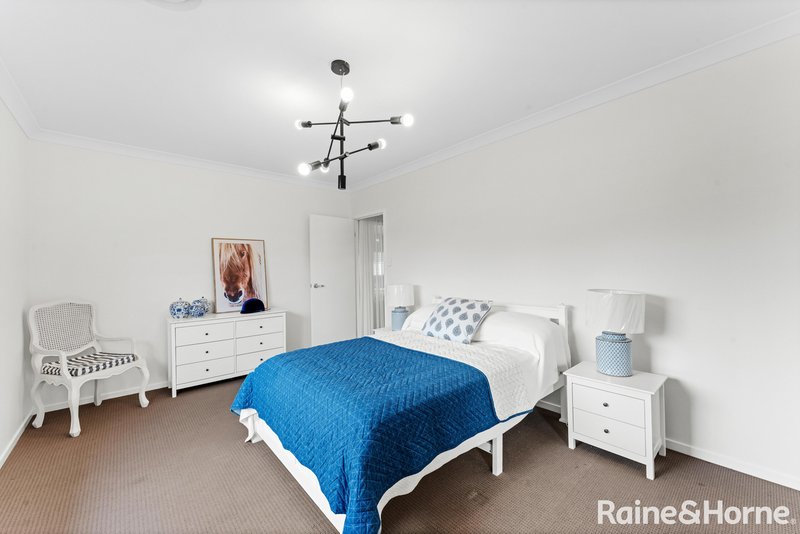 Photo - 44 Aston Martin Drive, Goulburn NSW 2580 - Image 14